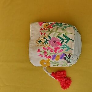 Embroidered - made in India jute bag floral design - 7 in tall 7 in across